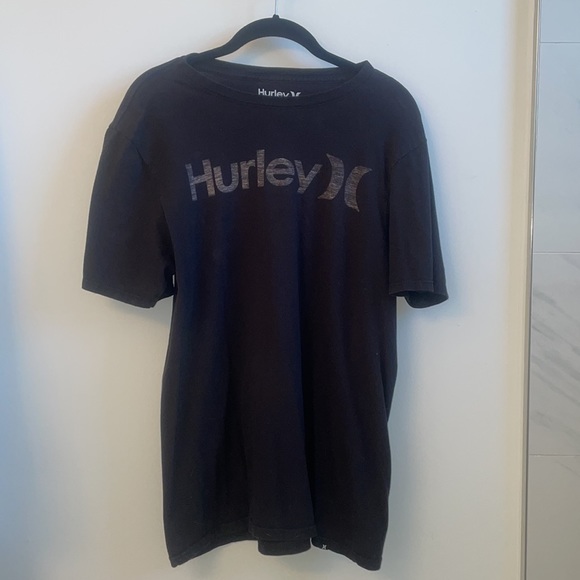 Hurley tee shirt - Picture 2 of 5